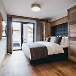 Vaya Ladis