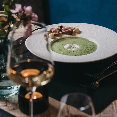 מלון Vaya לאדיס