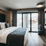 Vaya ホテル