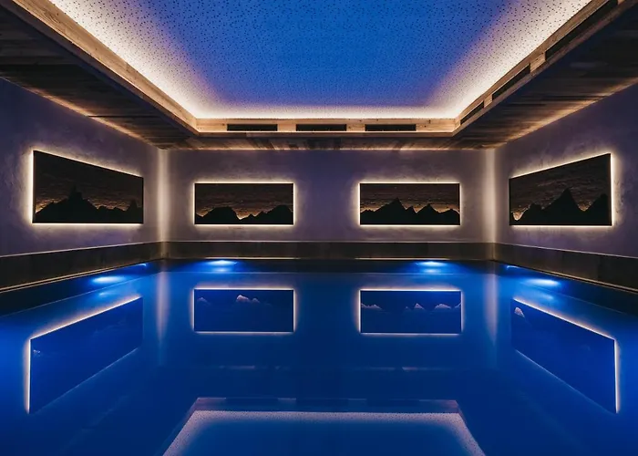 Vaya Hotel 4*
