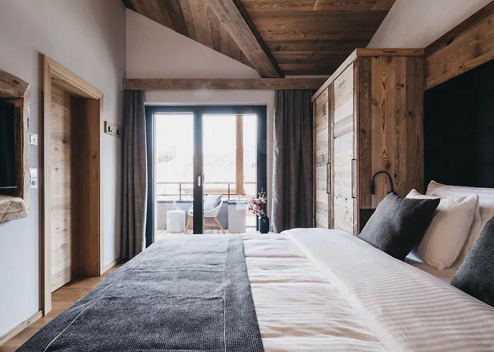 Vaya Hotel 4*